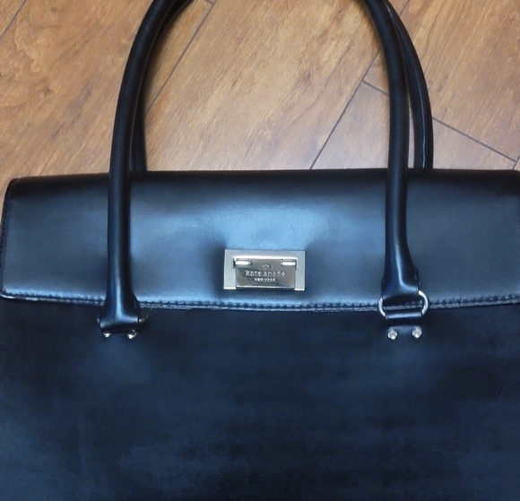 ♠️♠️🎉Black KATE SPADE NEW YORK Shoulder Bag♠️🎉♠️🎉🤩 - Picture 1 of 16